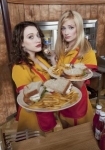 2 Broke Girls